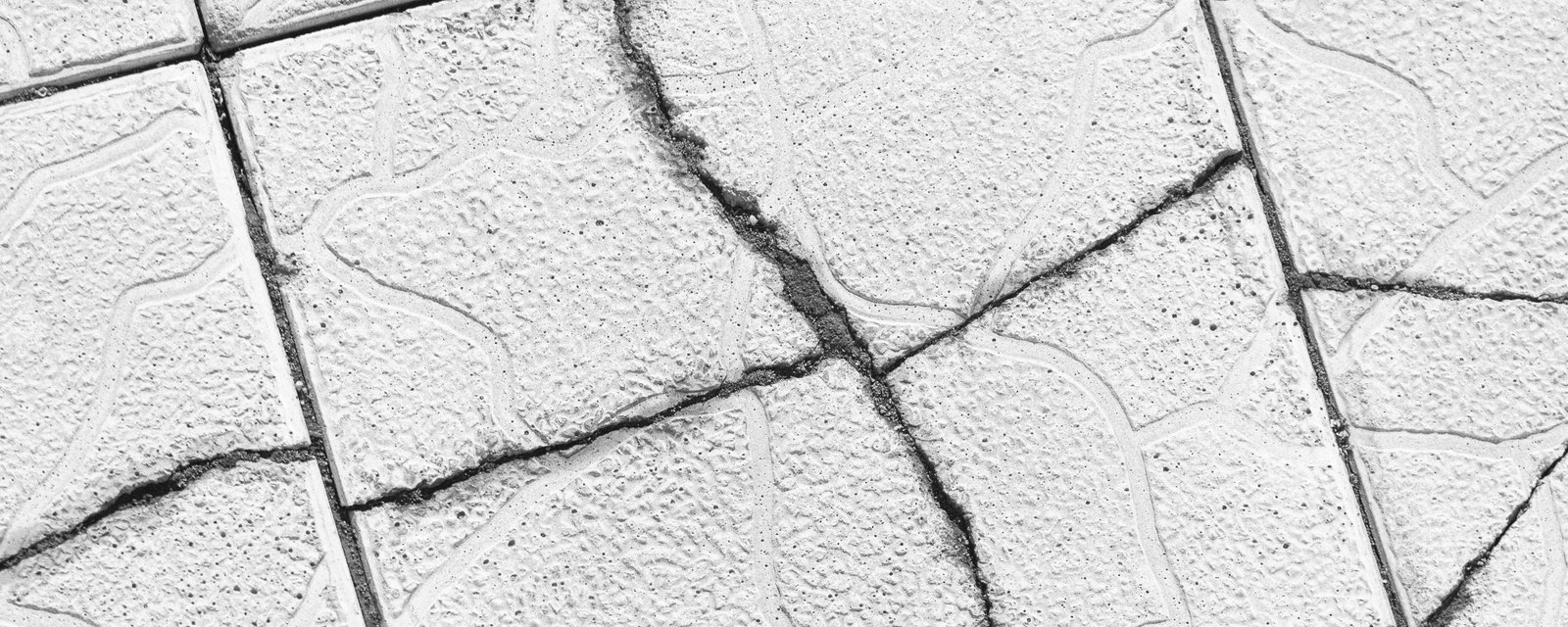 carrelage fissuré