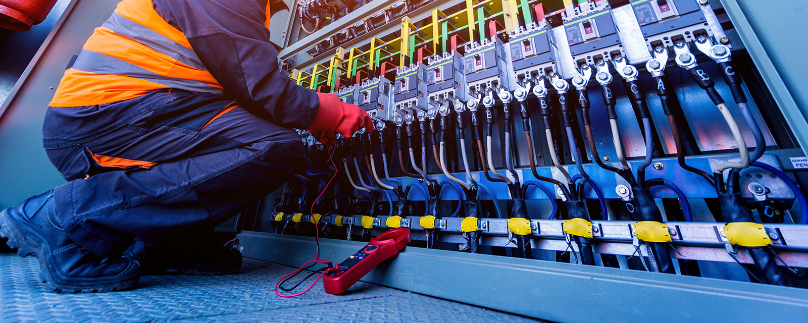 spécialisations des électriciens