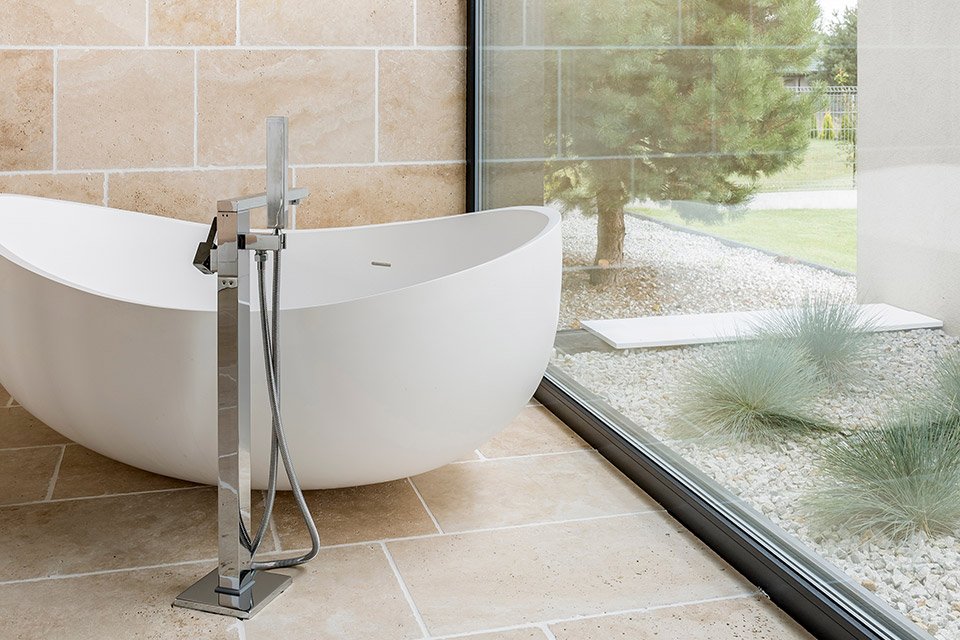 carrelage travertin