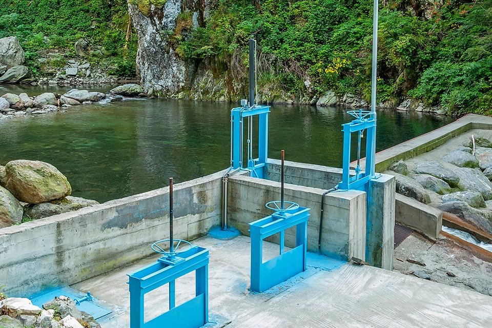 installation centrale hydroélectrique