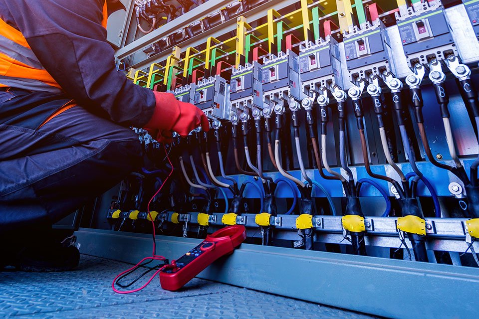 spécialisations des électriciens
