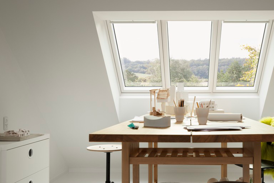 verrière Velux Studio installer dans un espace de travail