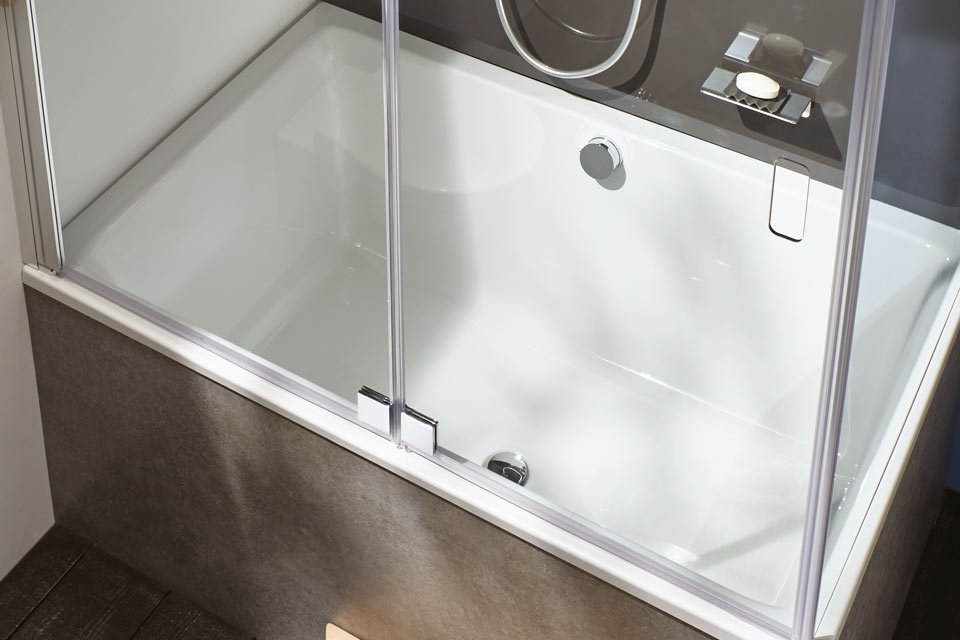 Petite baignoire combinée bain-douche Capsule de Jacob Delafon