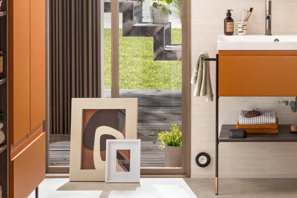 meuble salle de bains de couleur marron/beige