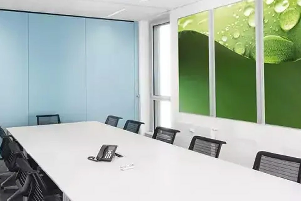Panneau acoustique Thermatex Line Modern de Knauf AMF