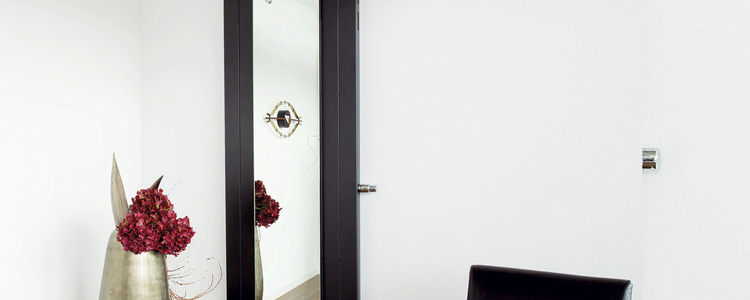 Radiateur électrique Decotherm Plus d'Arbonia avec miroir intégré